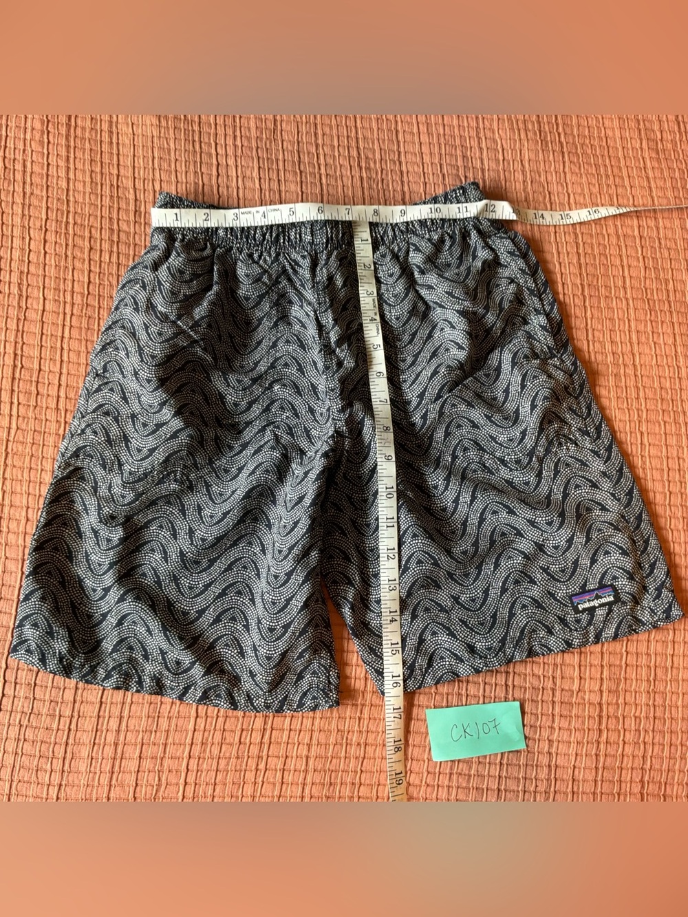 Patagonia Men's Black and White Wave-Pattern Athletic Shorts